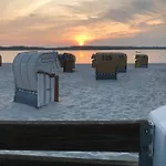 Appartement Penthouse Auszeit, Gerne Mit Hund, Wlan Inkl. Laboe