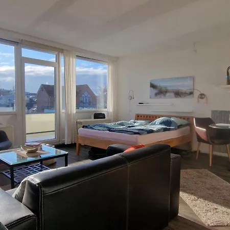 Penthouse Auszeit, Gerne Mit Hund, Wlan Inkl. * Laboe