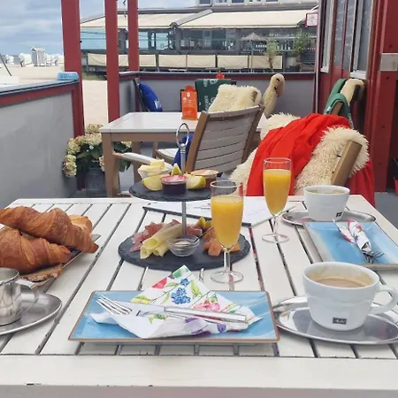 Penthouse Auszeit, Gerne Mit Hund, Wlan Inkl. Laboe